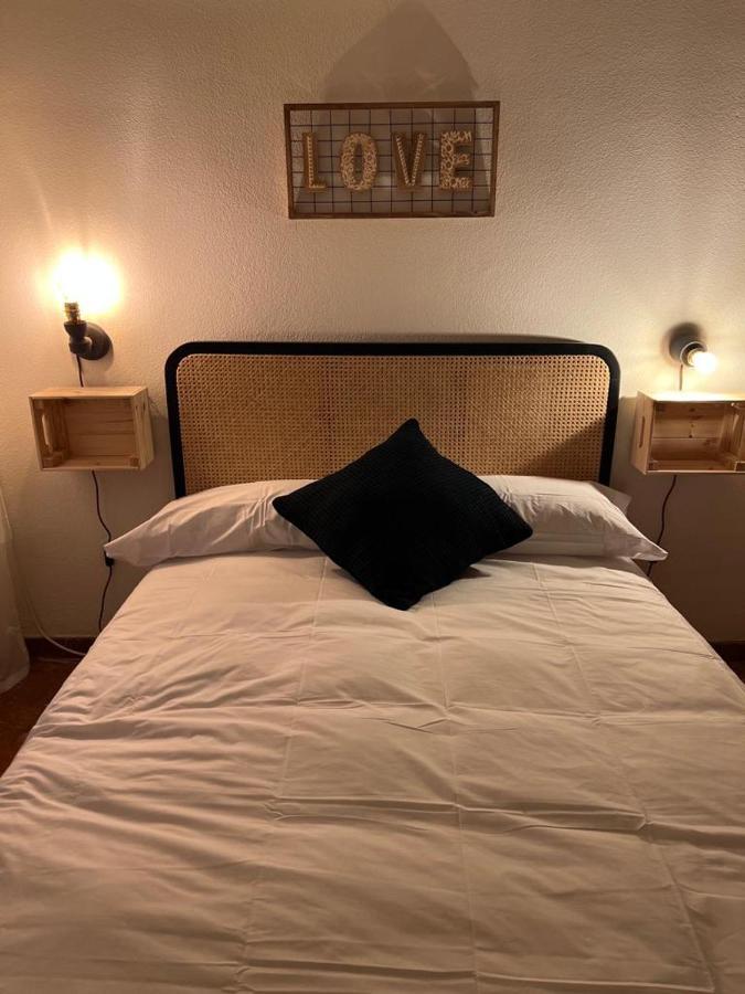 Apartamento Turistico R. Gonzalez Abreu Sevilla Eksteriør billede