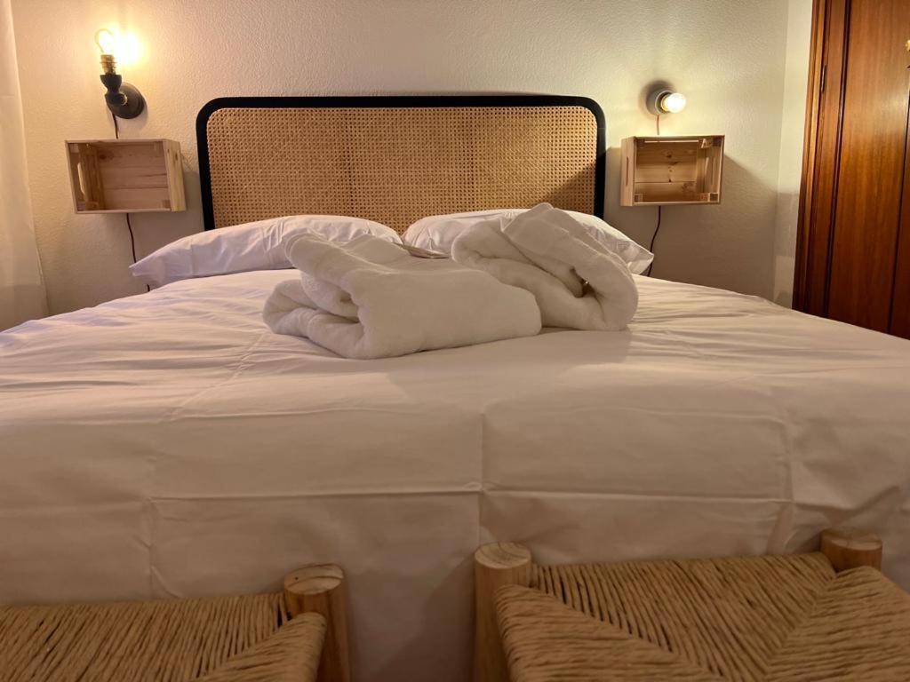 Apartamento Turistico R. Gonzalez Abreu Sevilla Eksteriør billede