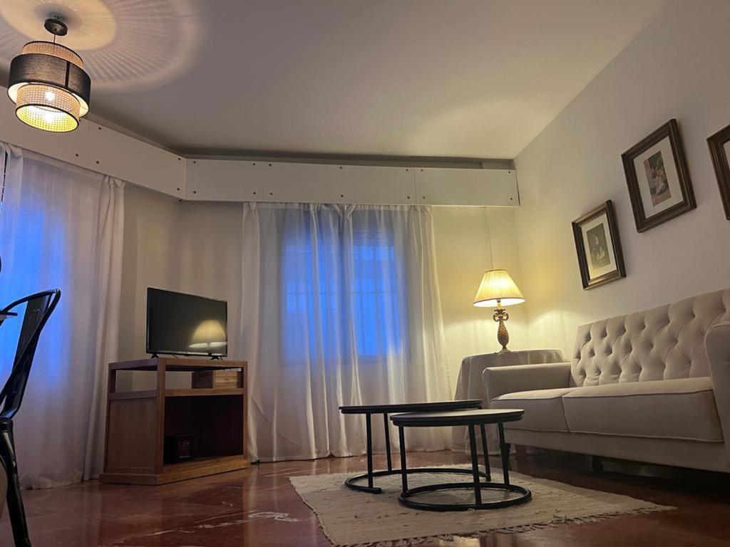Apartamento Turistico R. Gonzalez Abreu Sevilla Eksteriør billede